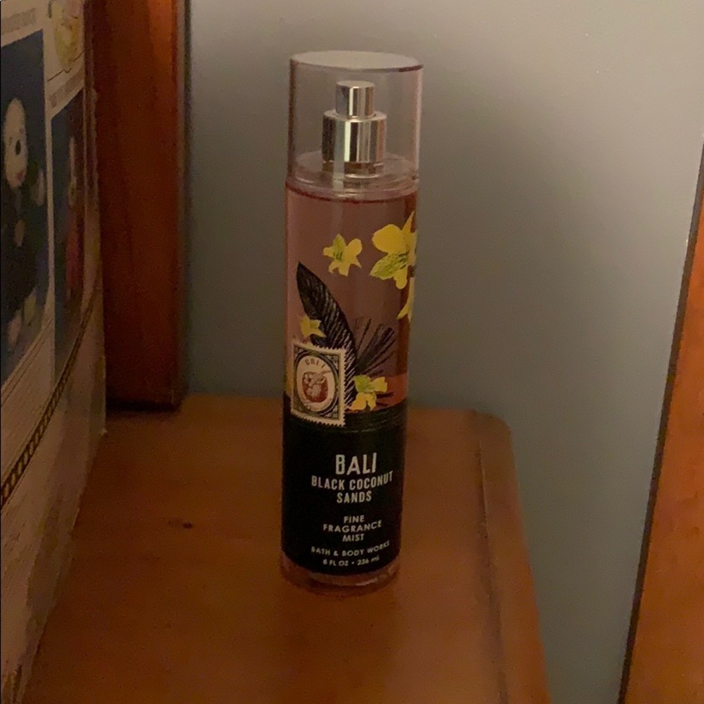 Bath and body works body spray